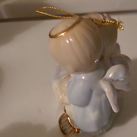 1997 Precious Moments Nativity Ornament - Picture 4 of 5